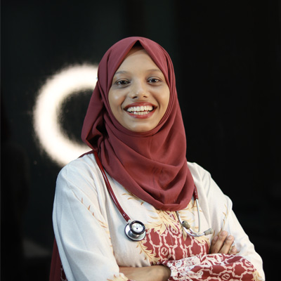Dr Mufsila